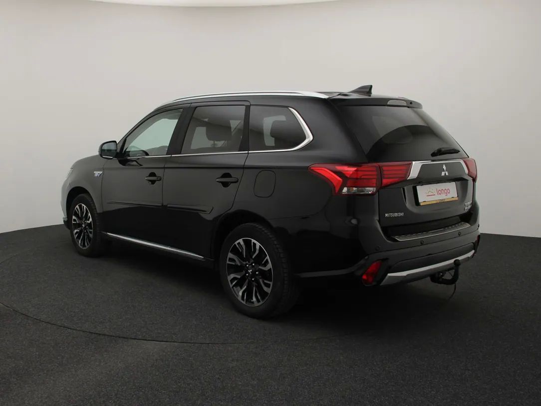 Mitsubishi Outlander | 5