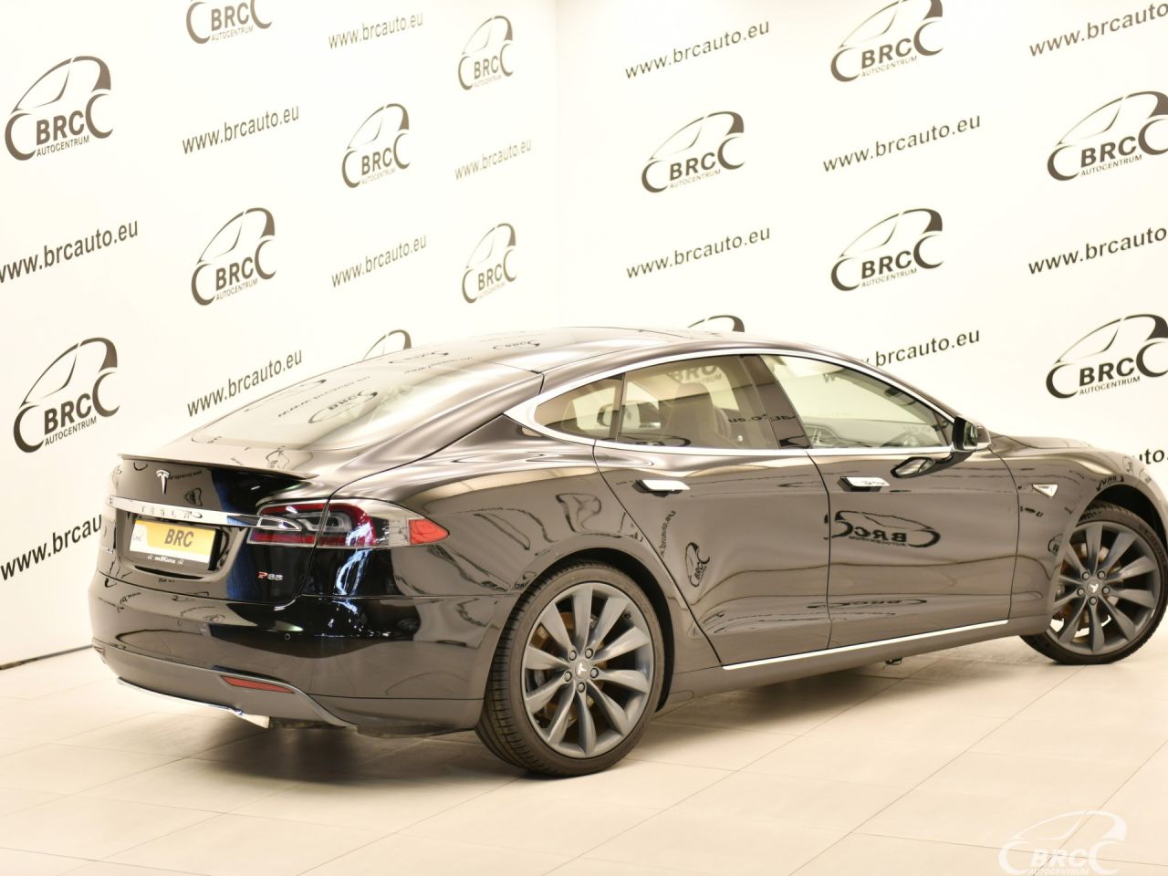 Tesla Model S | 1