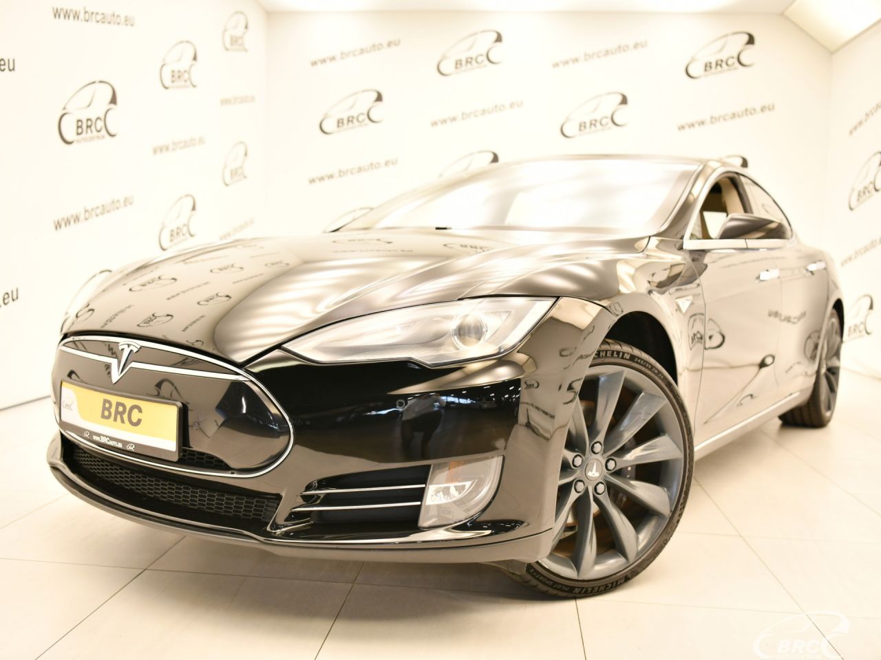 Tesla Model S | 30