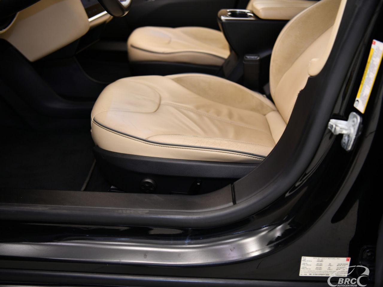 Tesla Model S | 16