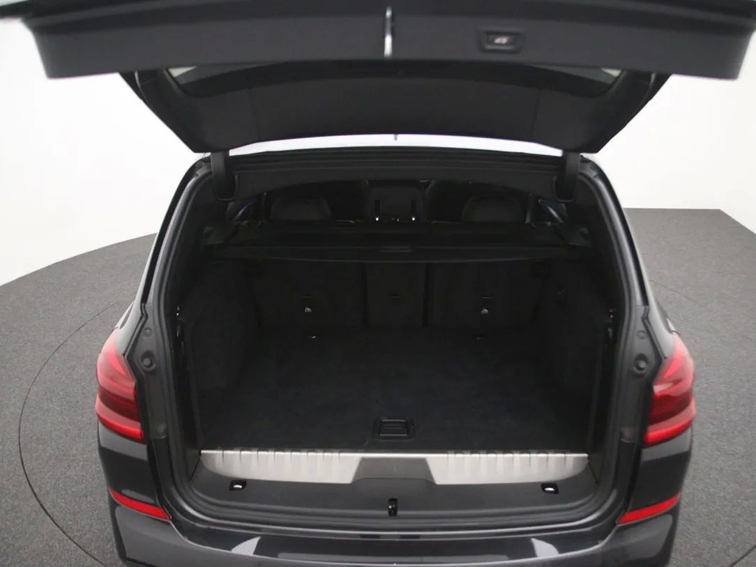 BMW X3 | 37