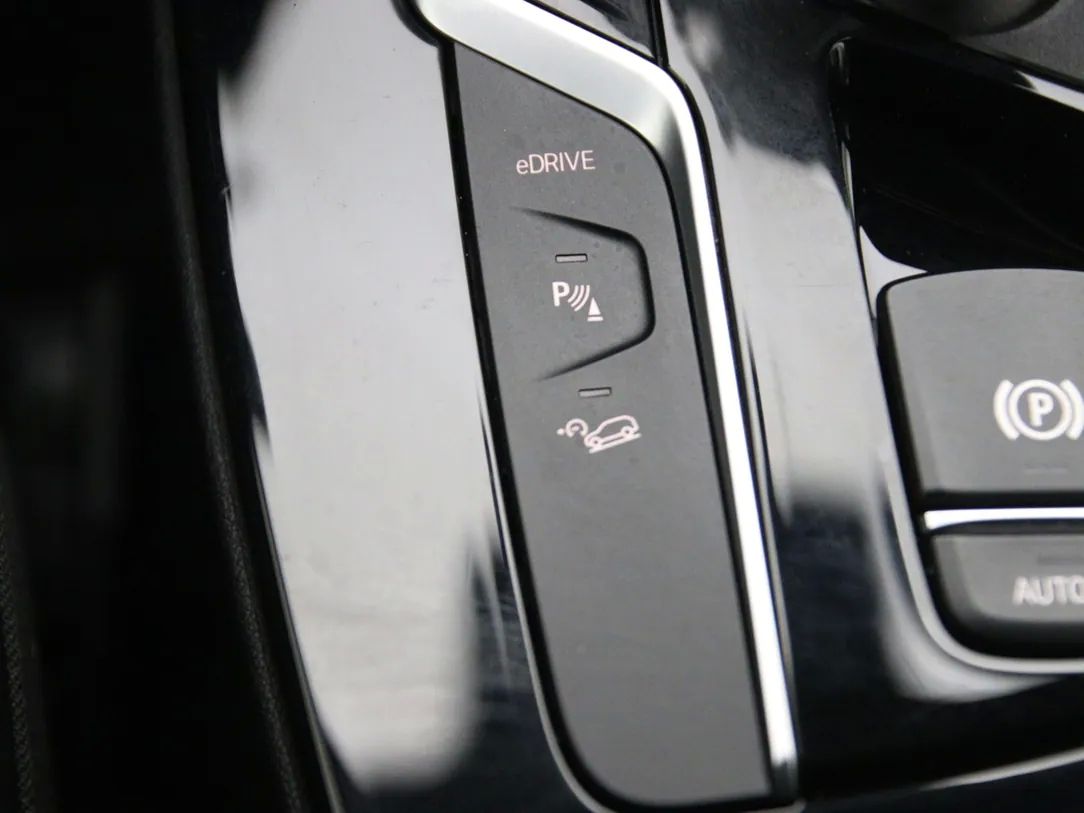 BMW X3 | 27