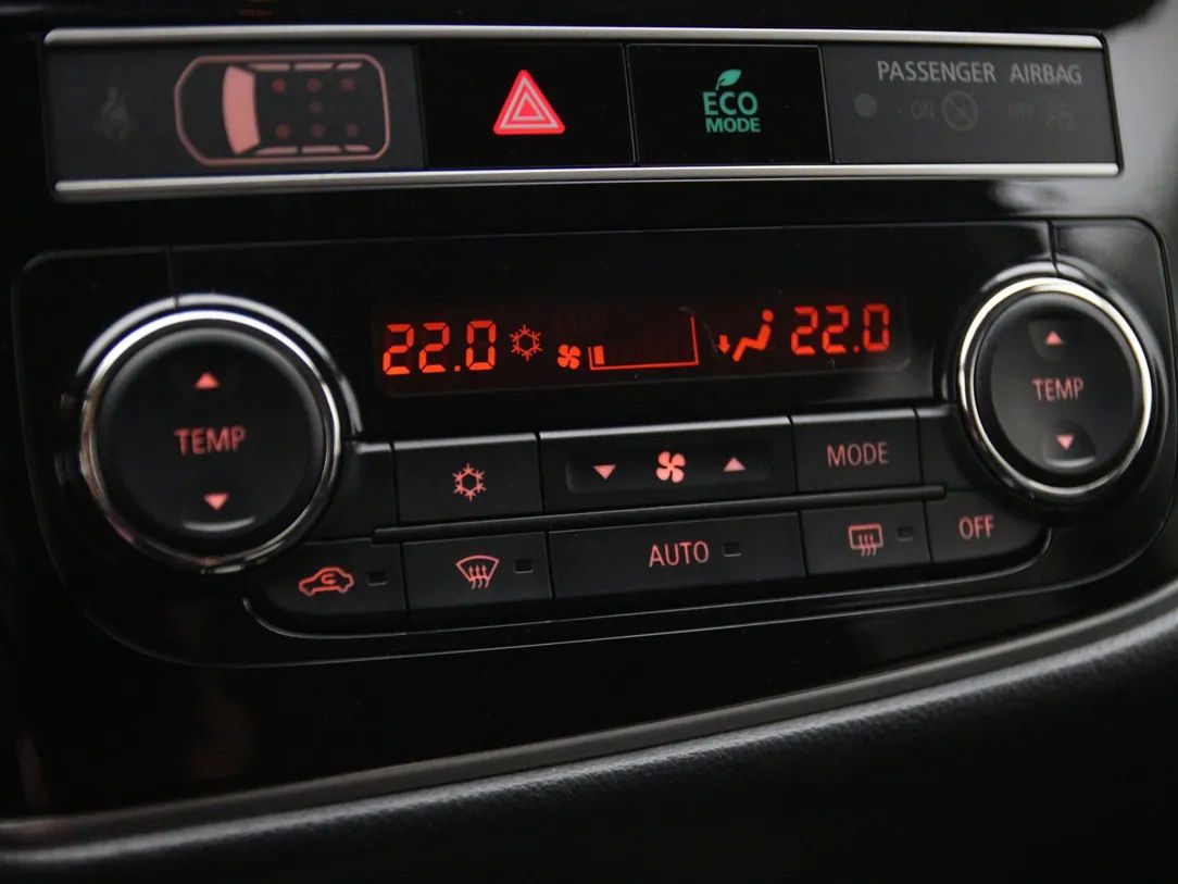 Mitsubishi Outlander | 19