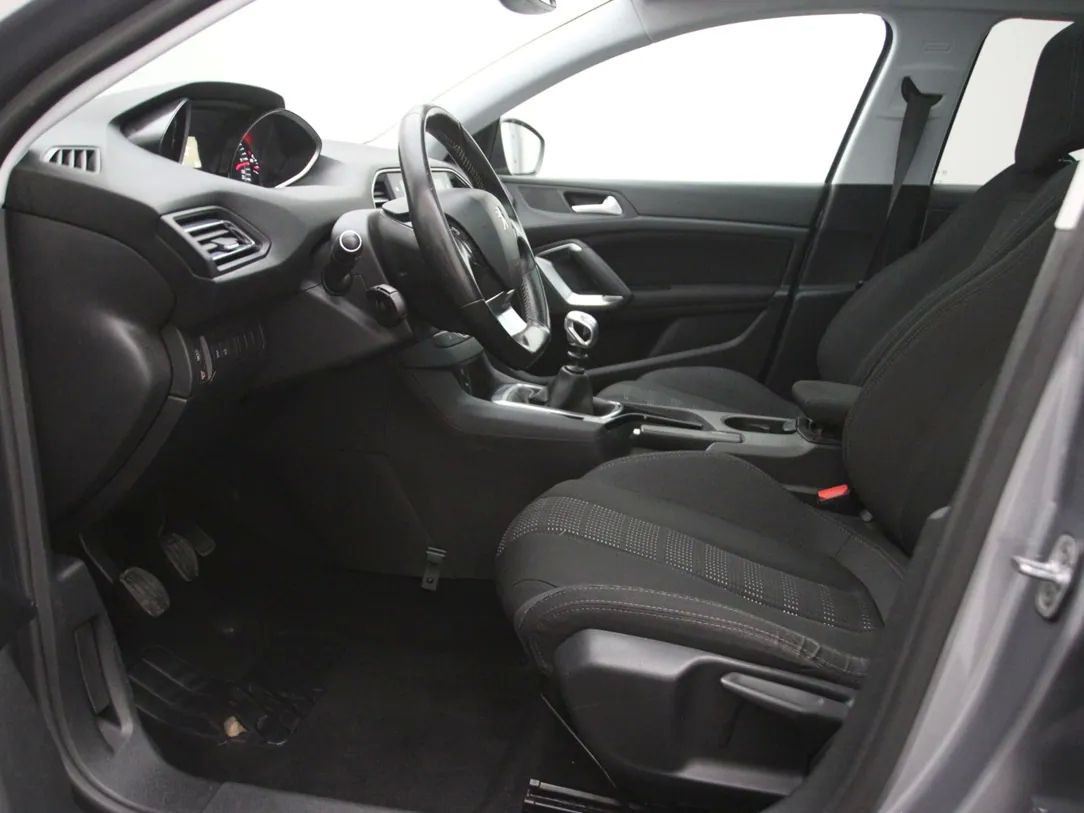 Peugeot 308 | 3