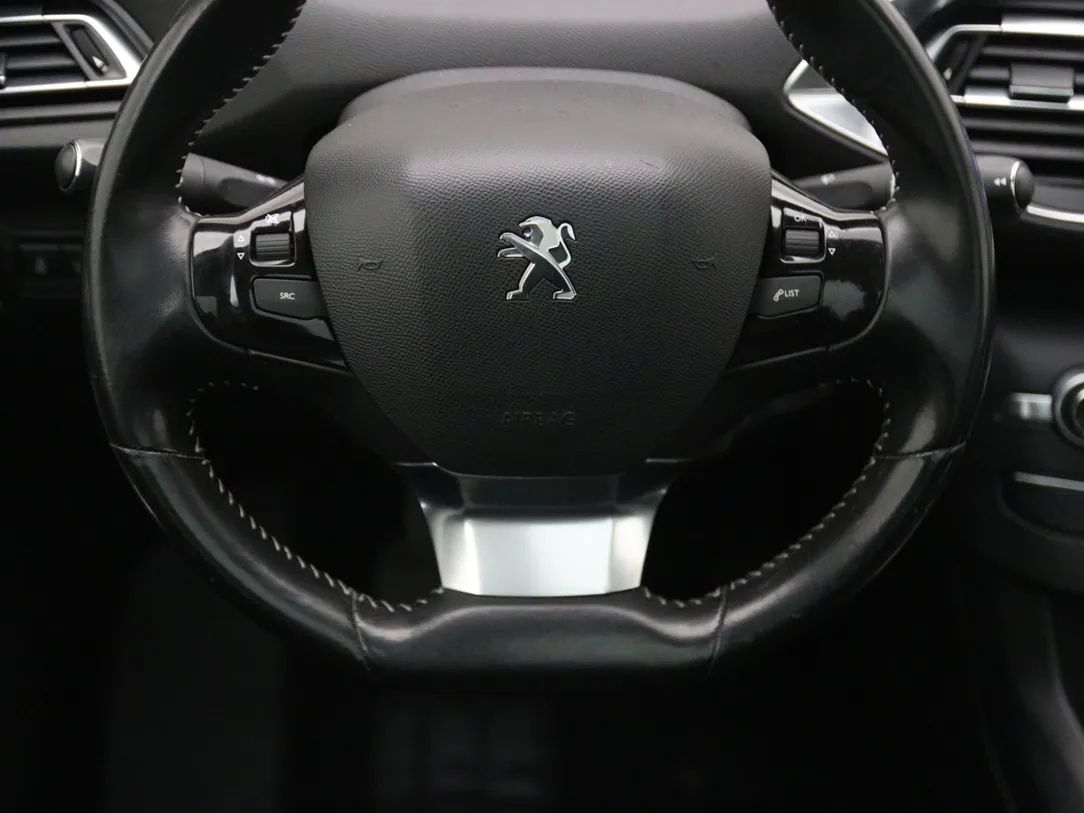 Peugeot 308 | 17