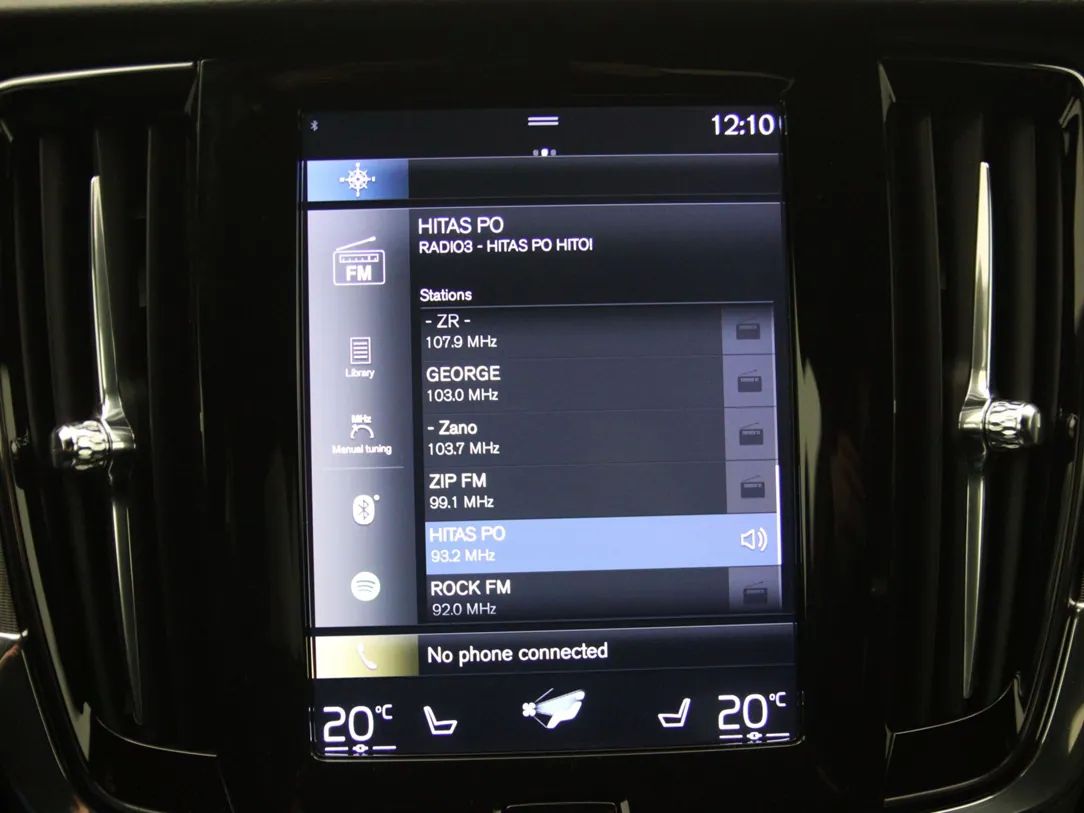 Volvo V90 | 21