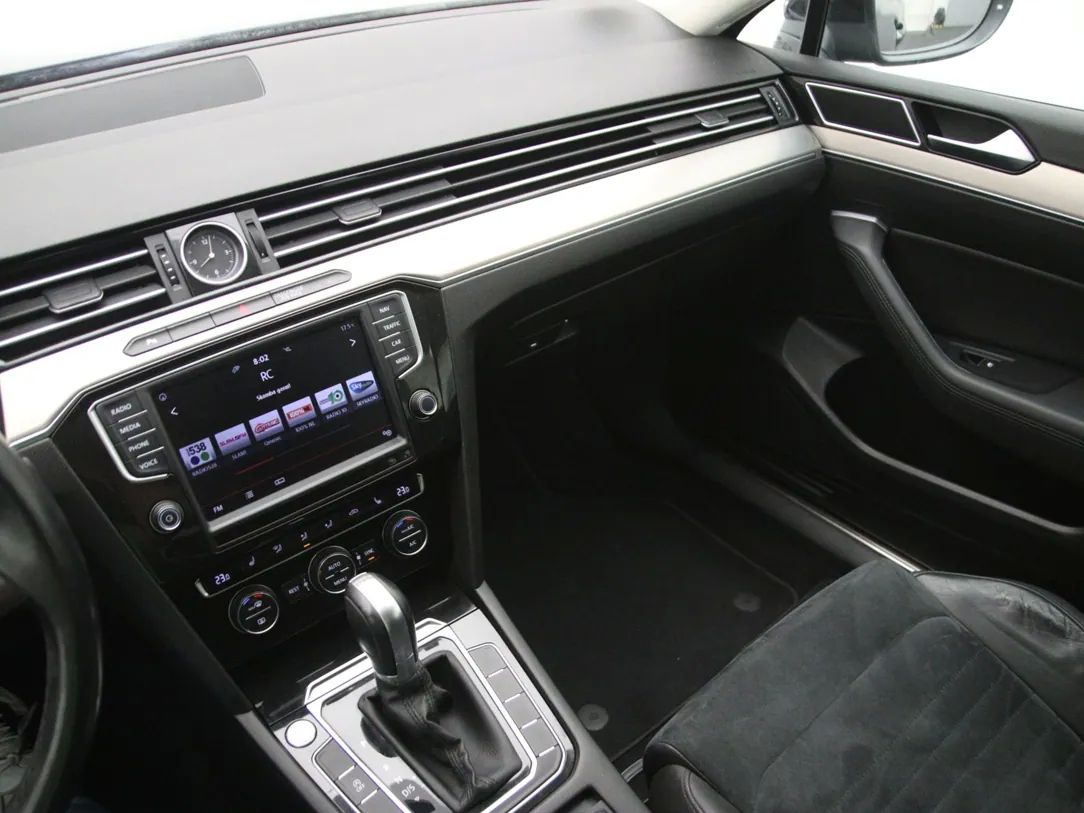 Volkswagen Passat | 20