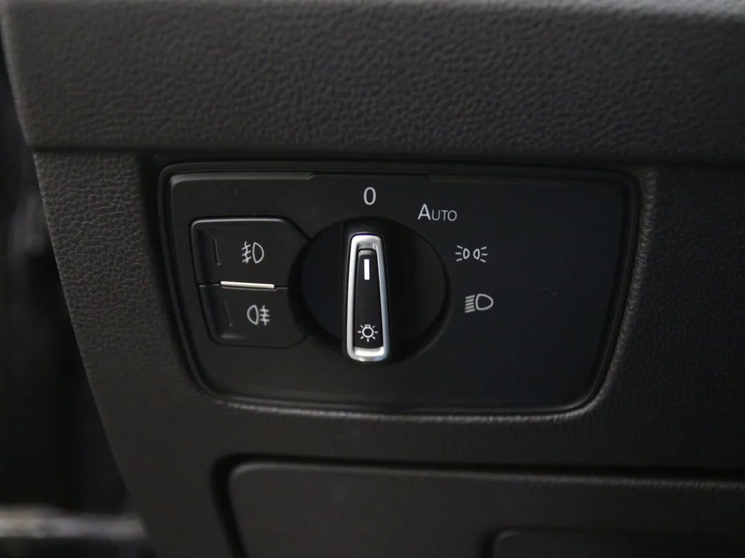 Volkswagen Passat | 26