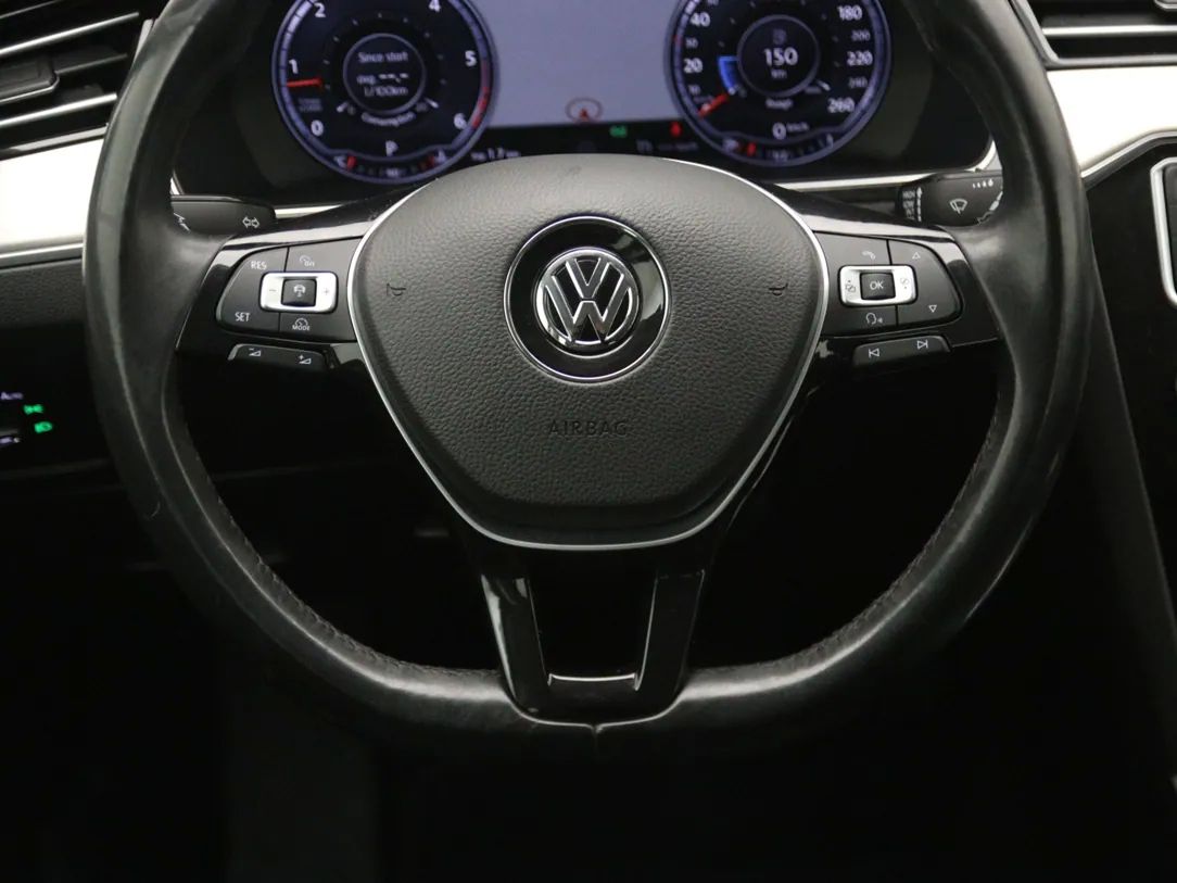 Volkswagen Passat | 17