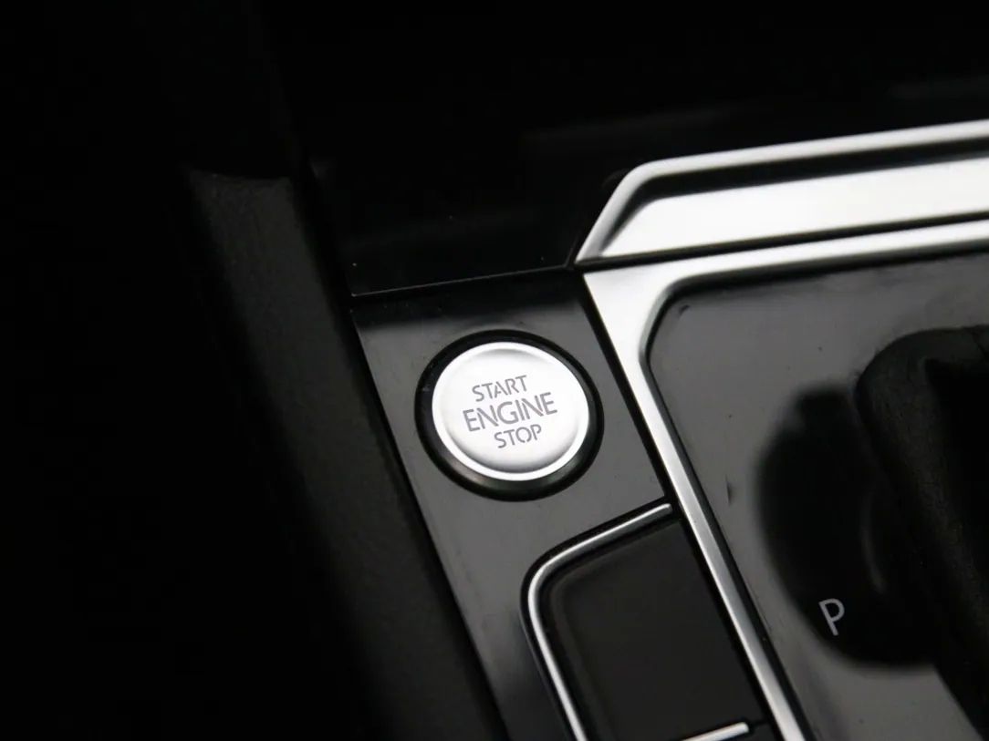 Volkswagen Passat | 30