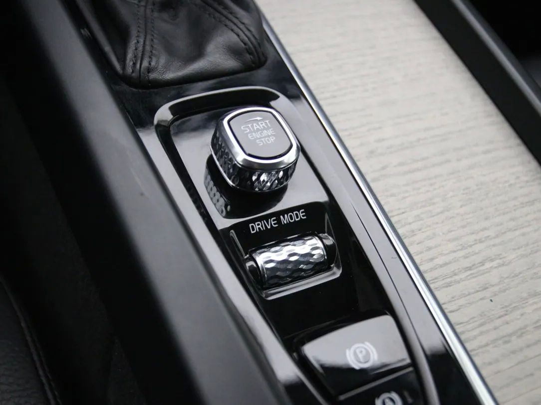 Volvo XC60 | 31