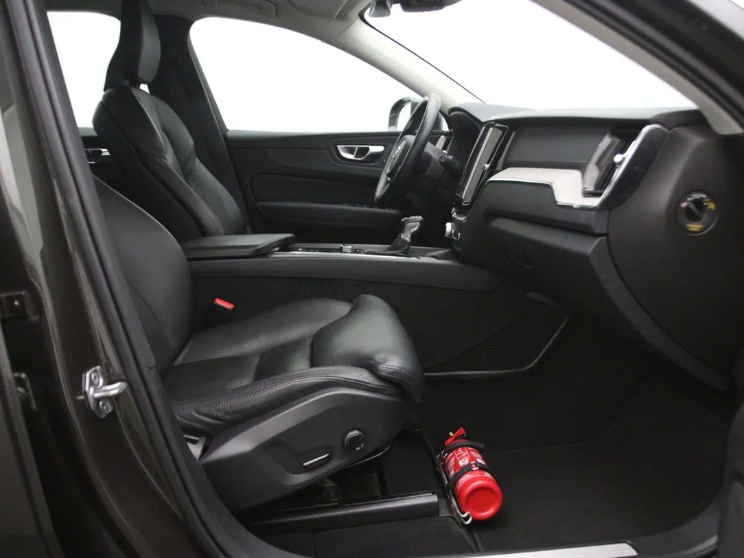 Volvo XC60 | 13