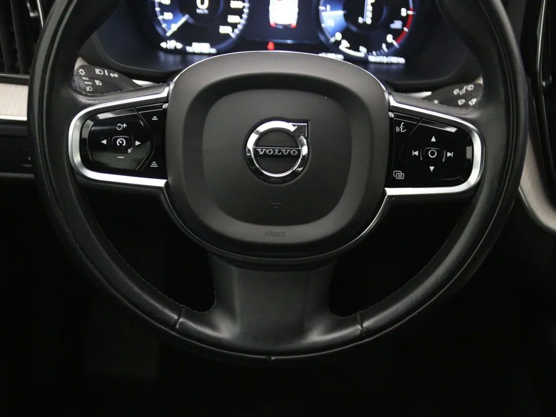 Volvo XC60 | 17