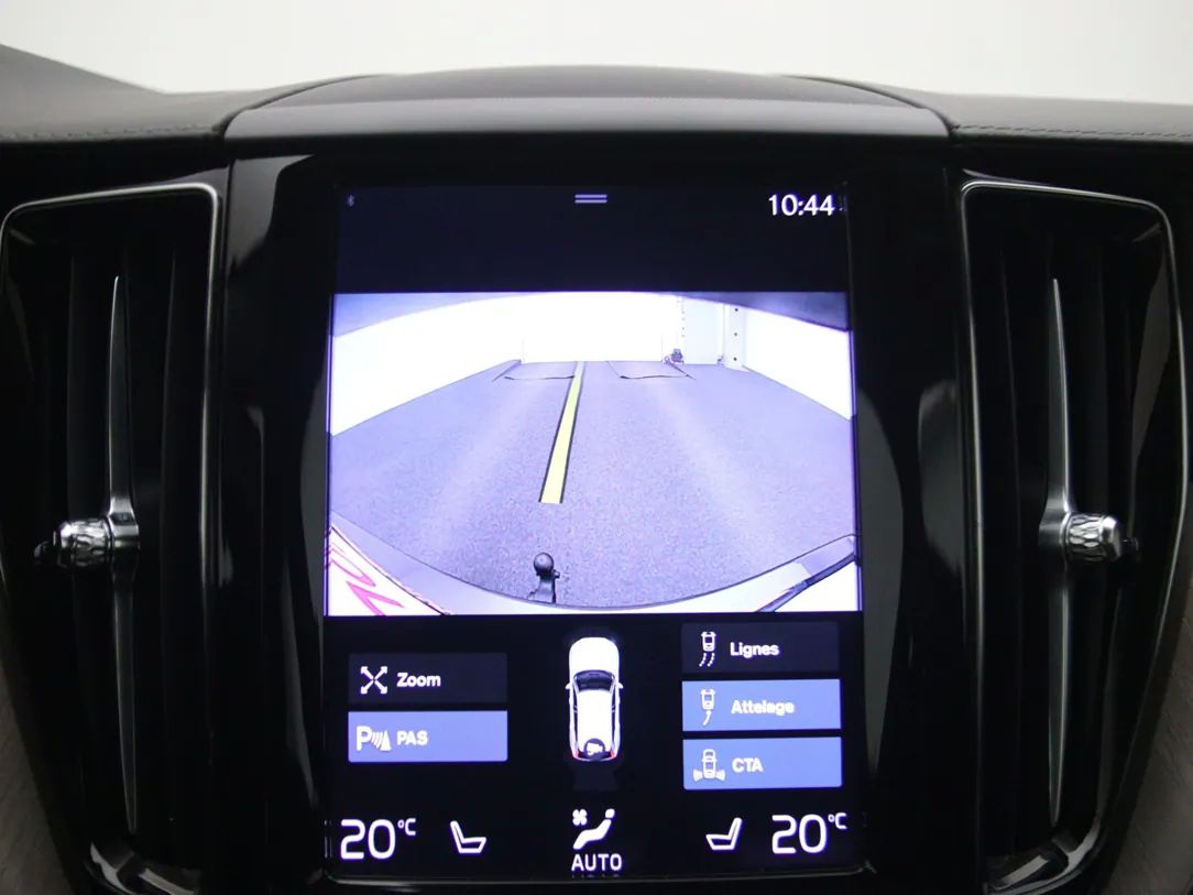 Volvo XC60 | 24
