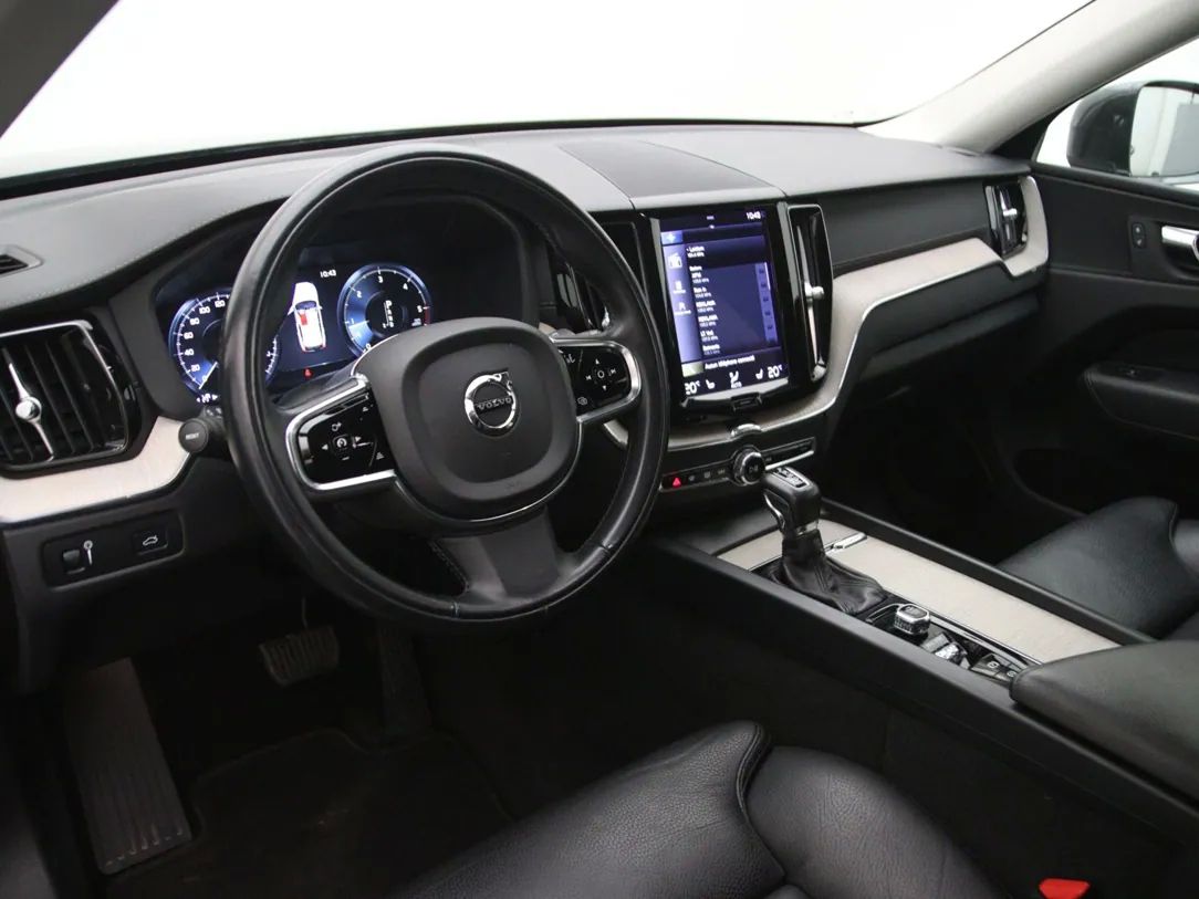 Volvo XC60 | 15