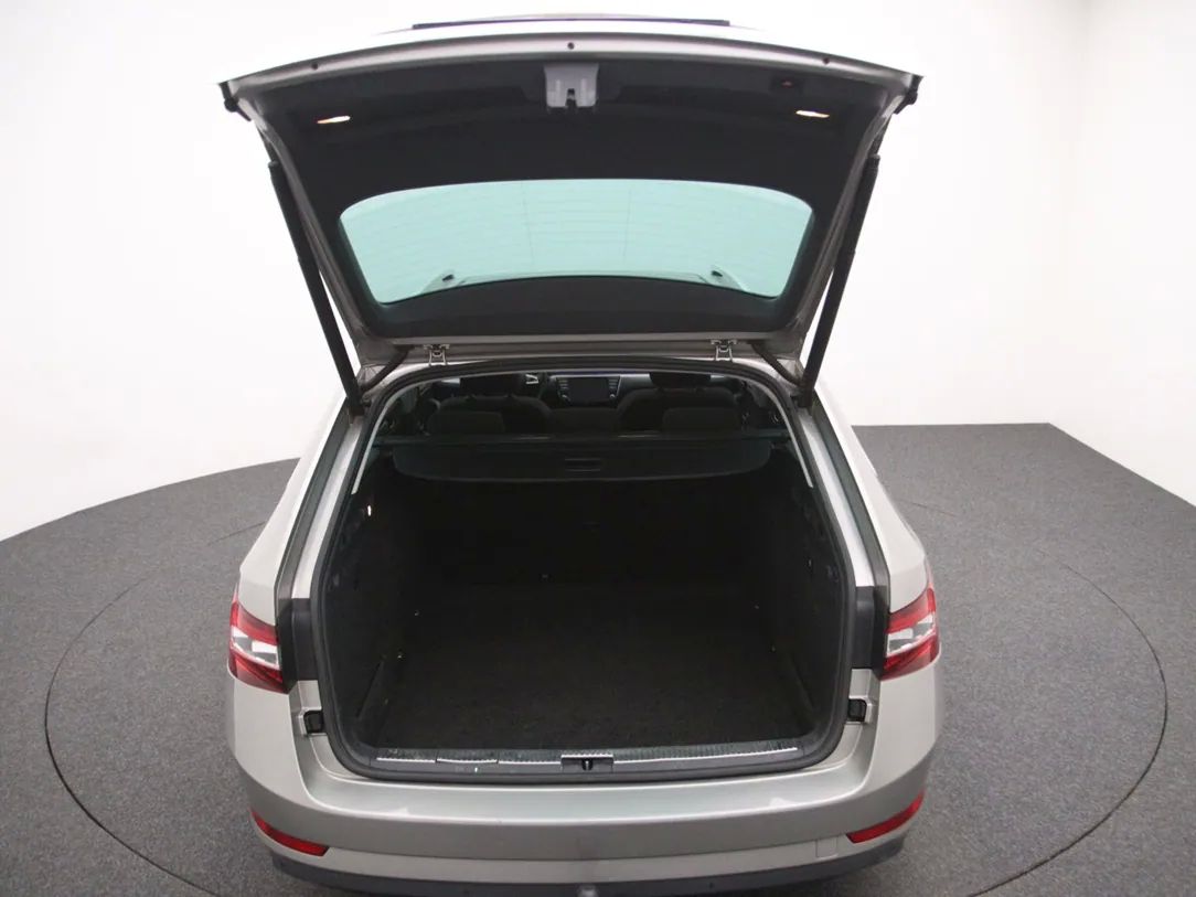Skoda Superb | 38