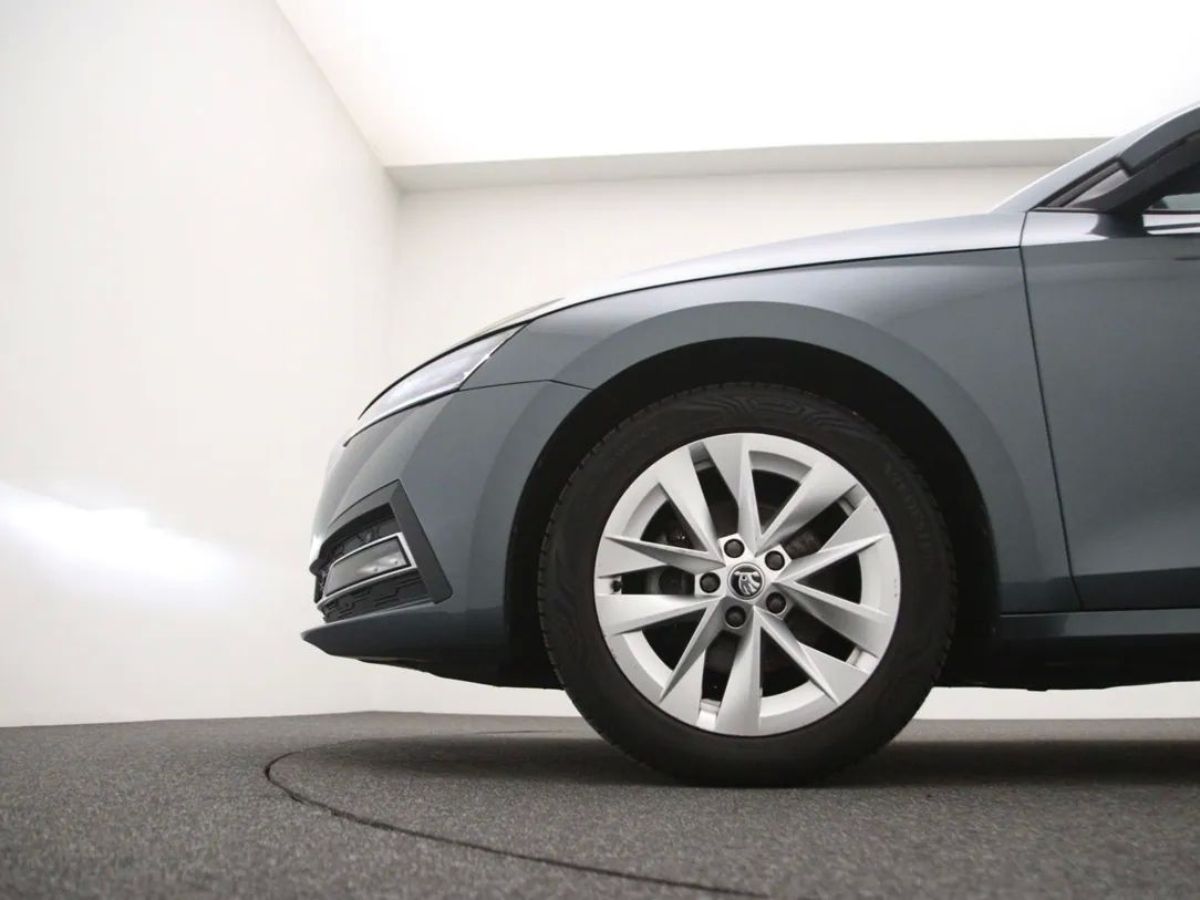 Skoda Octavia | 27