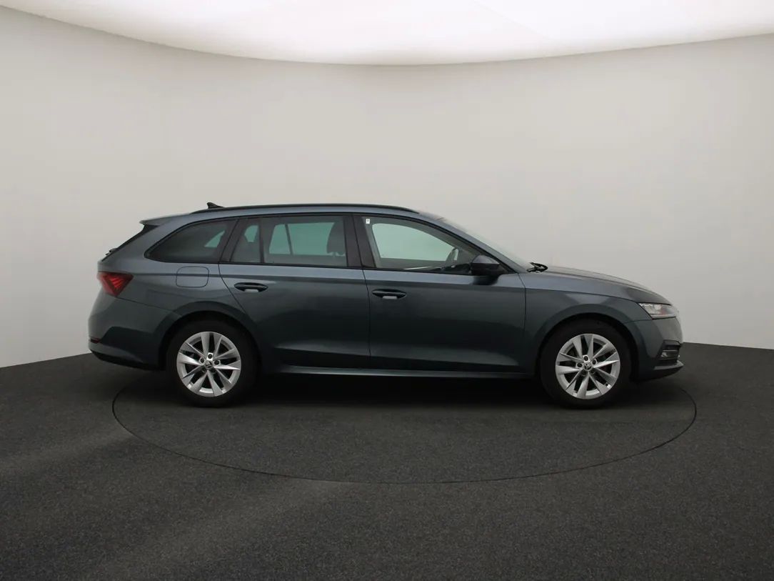 Skoda Octavia | 8
