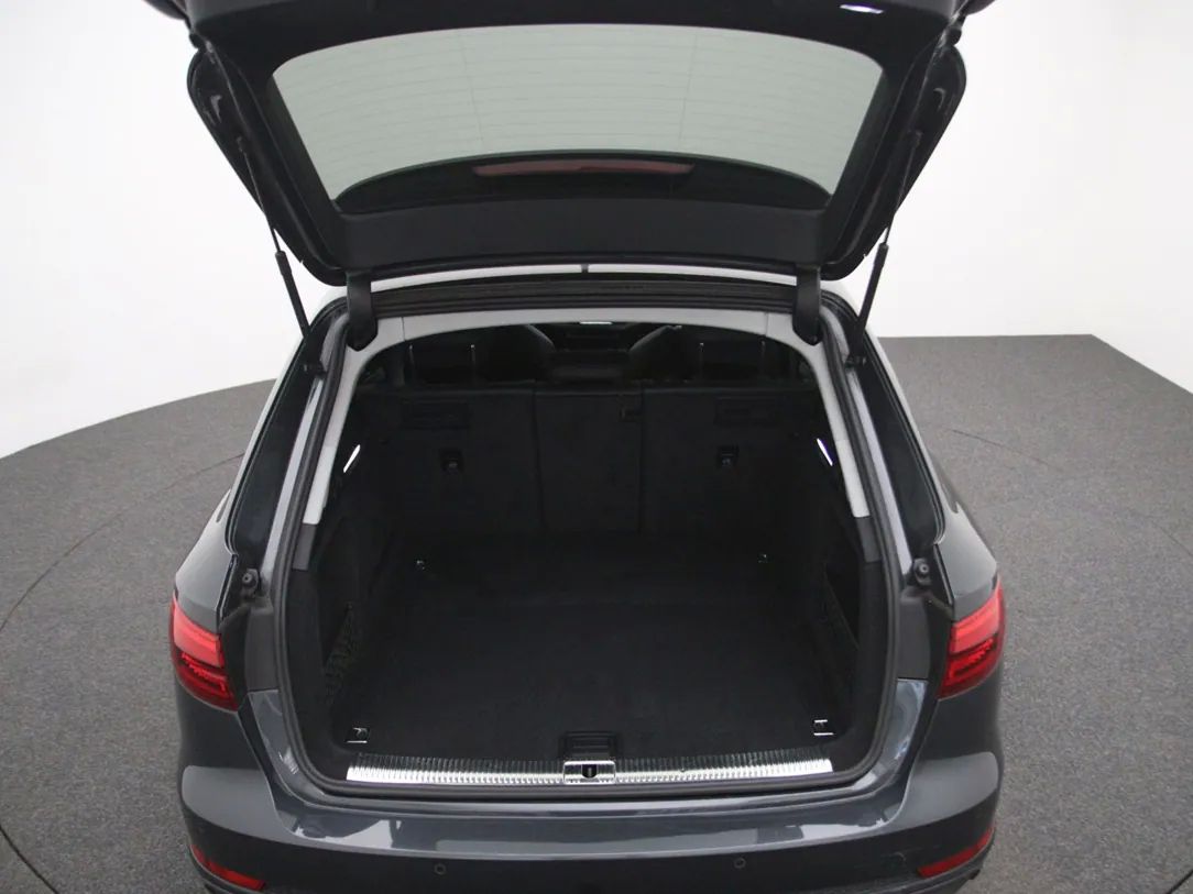 Audi A4 | 36