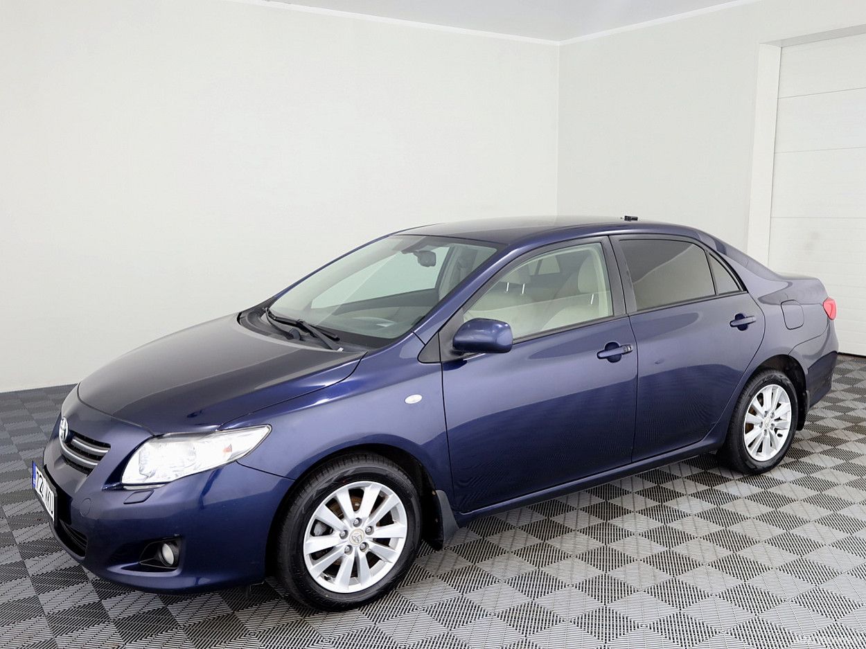 Toyota Corolla | 1