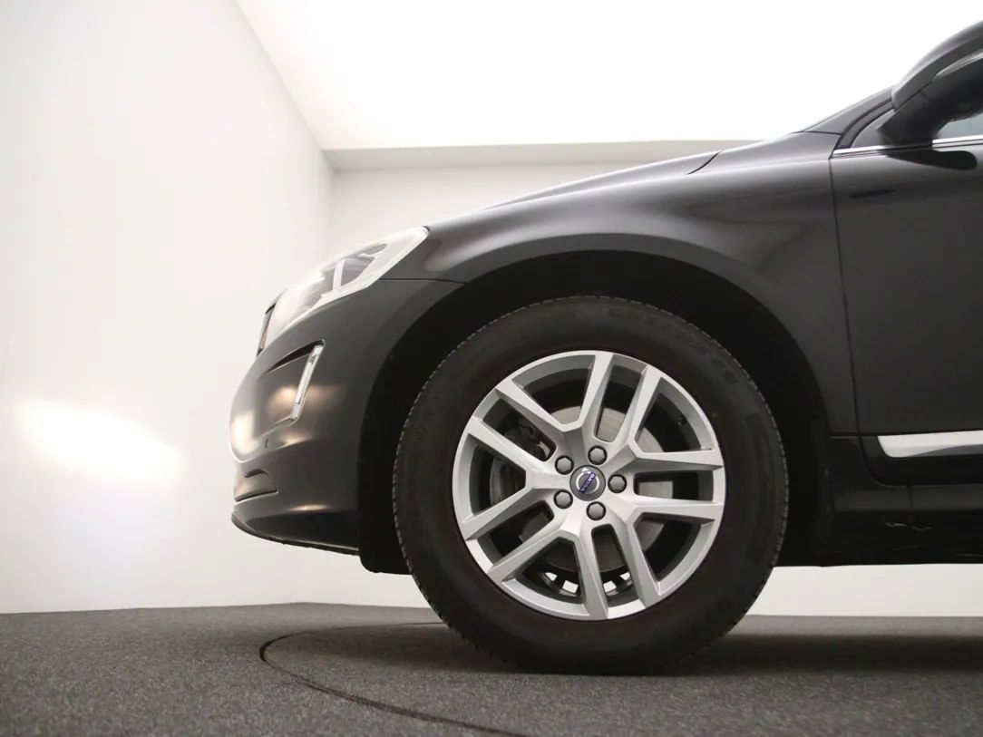 Volvo XC60 | 25