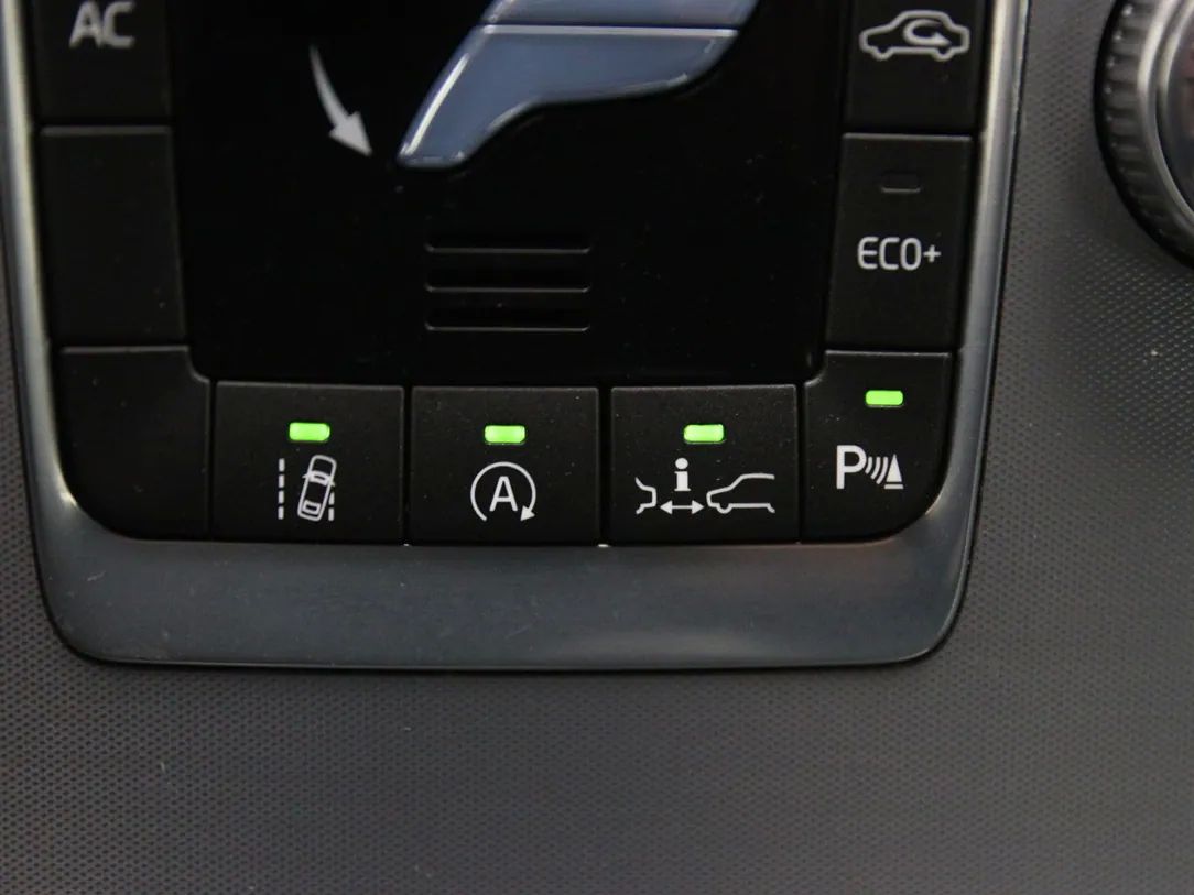 Volvo XC60 | 27