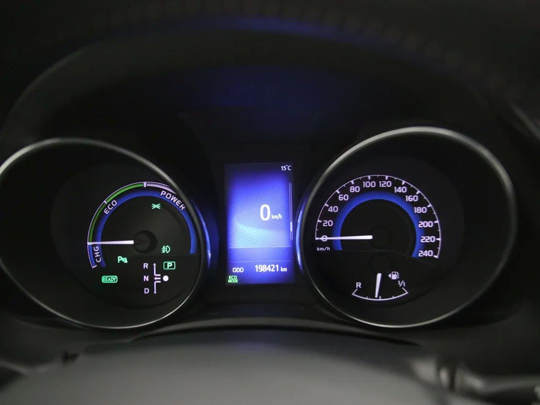 Toyota Auris | 18