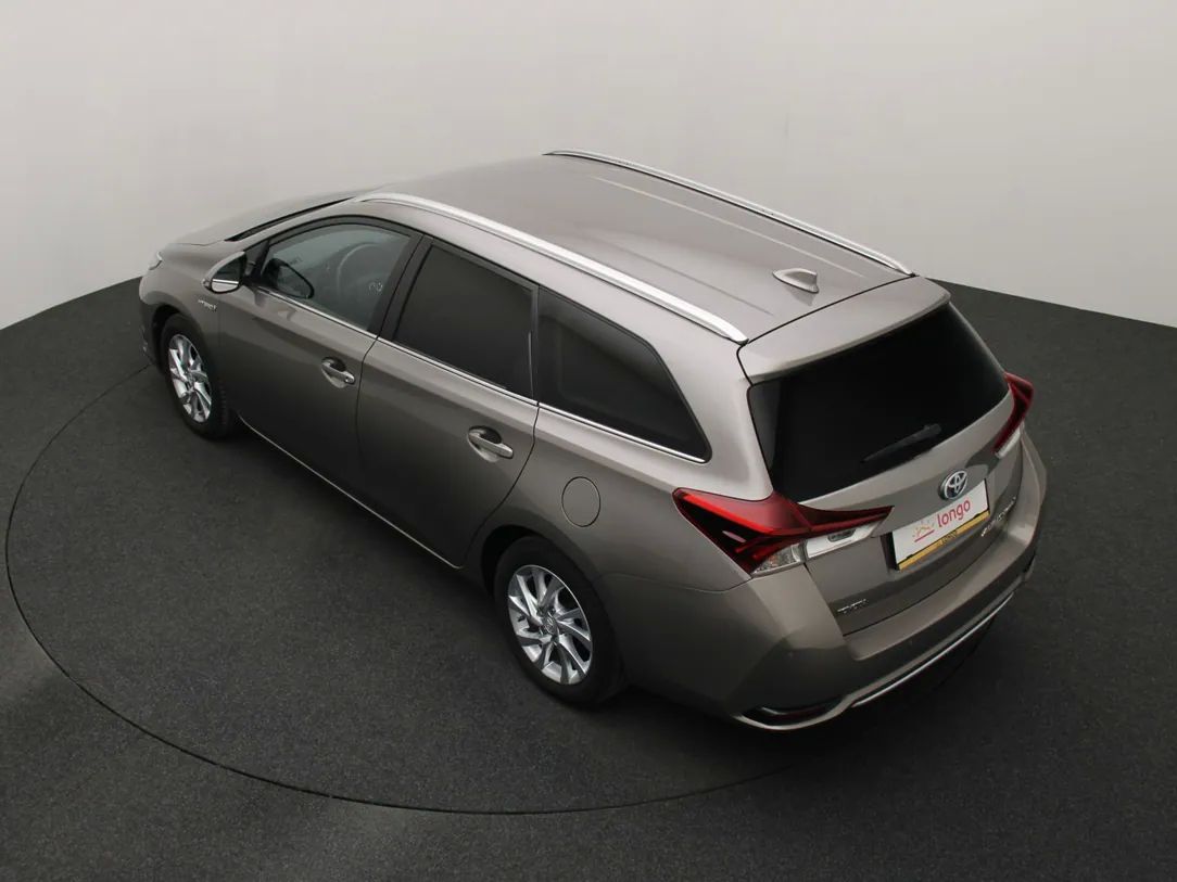 Toyota Auris | 11