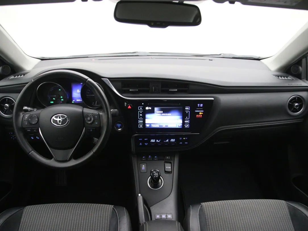 Toyota Auris | 1