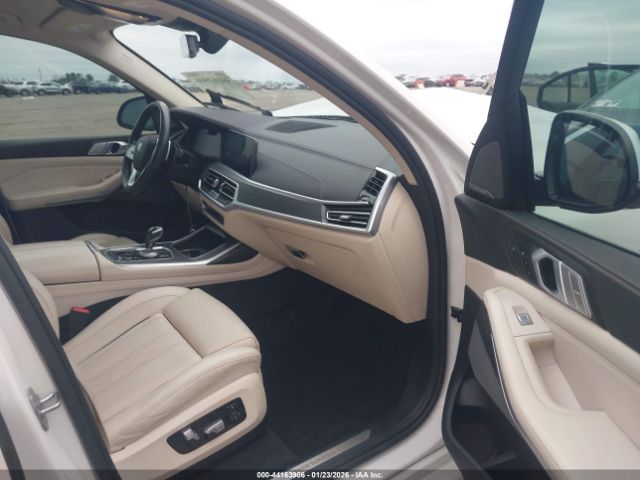 BMW X7 | 4