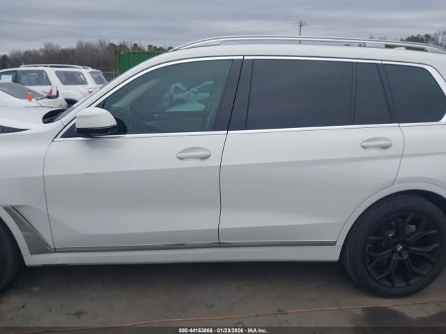 BMW X7 | 13