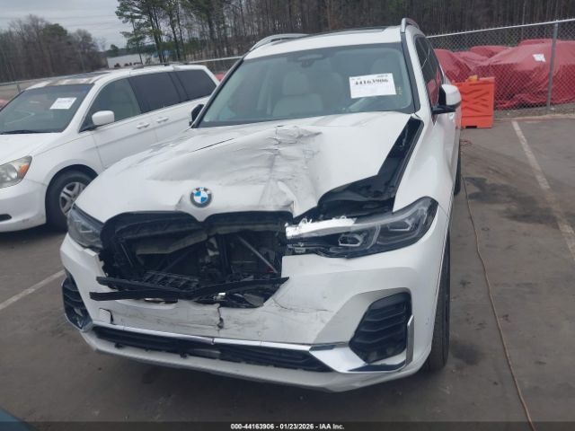 BMW X7 | 11