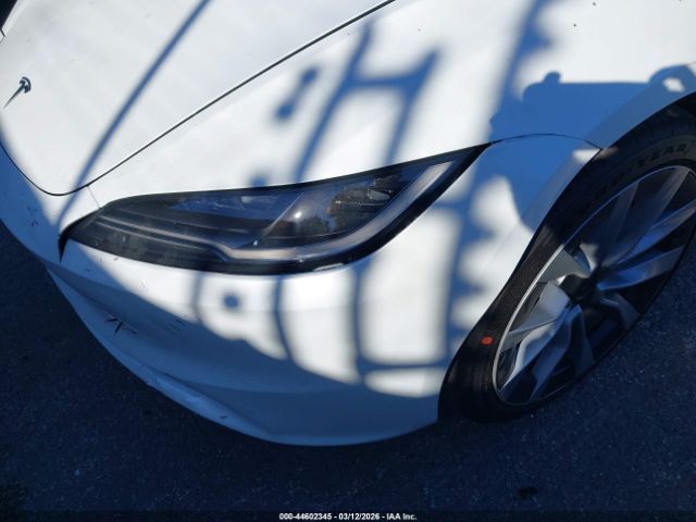 Tesla Model 3 | 18