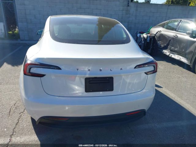 Tesla Model 3 | 15