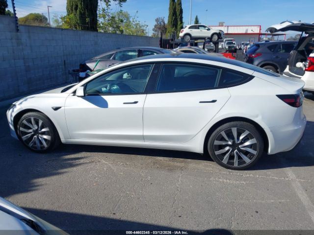 Tesla Model 3 | 13