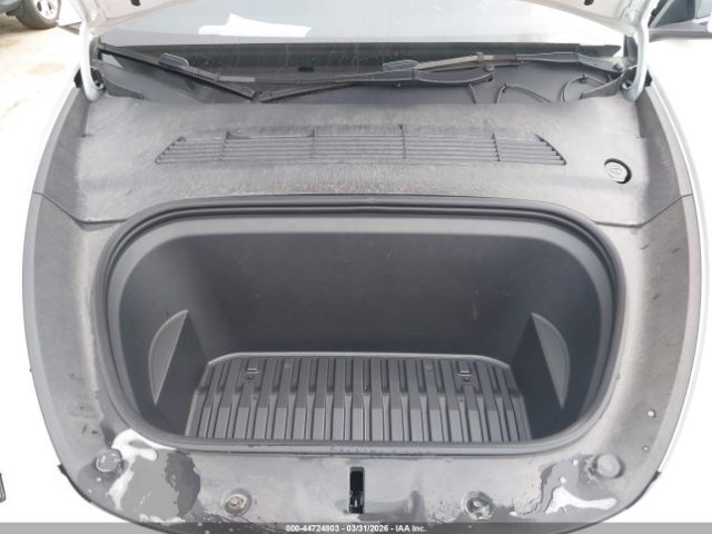 Tesla Model Y | 8