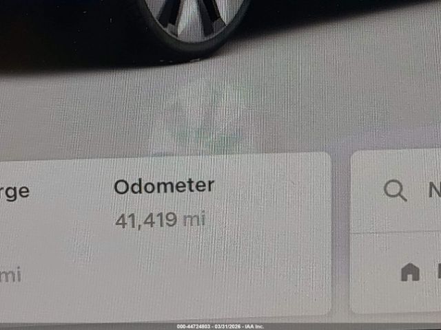 Tesla Model Y | 13