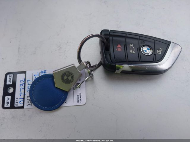BMW X1 | 10
