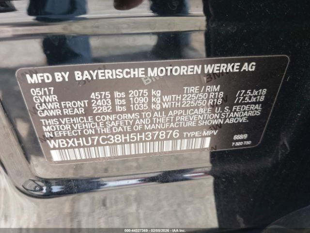 BMW X1 | 8
