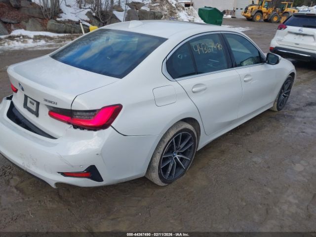 BMW 330 | 3