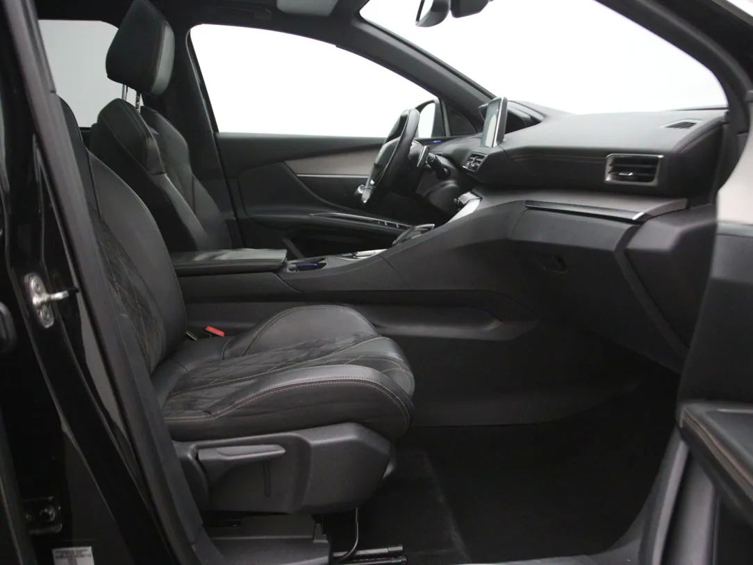 Peugeot 5008 | 13