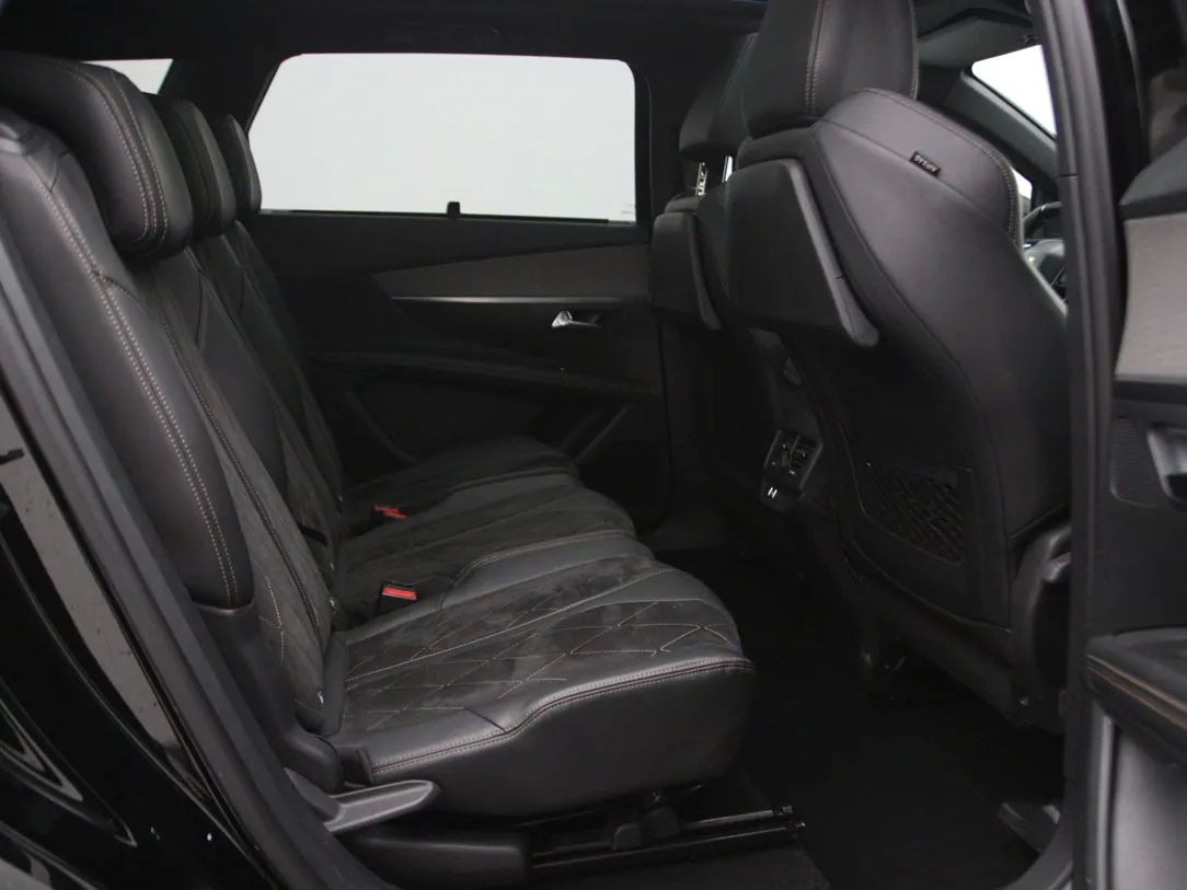 Peugeot 5008 | 14