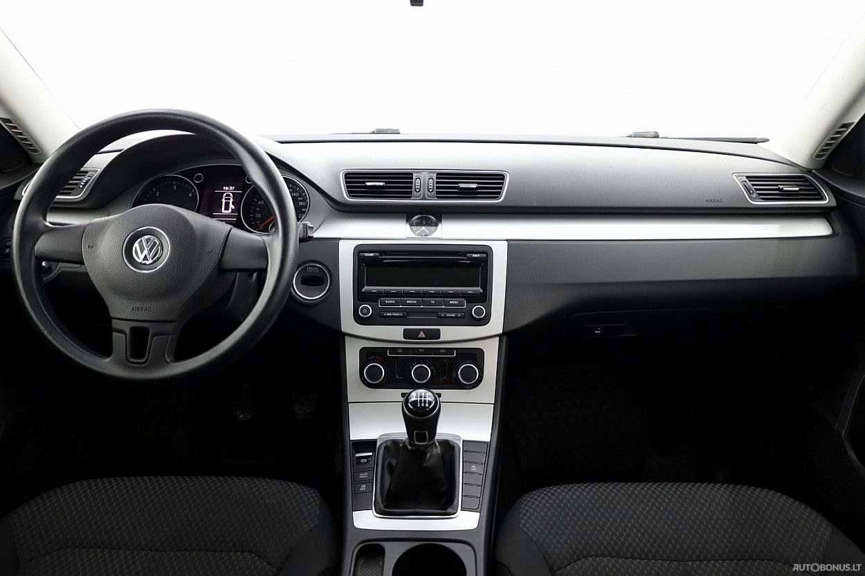 Volkswagen Passat | 4