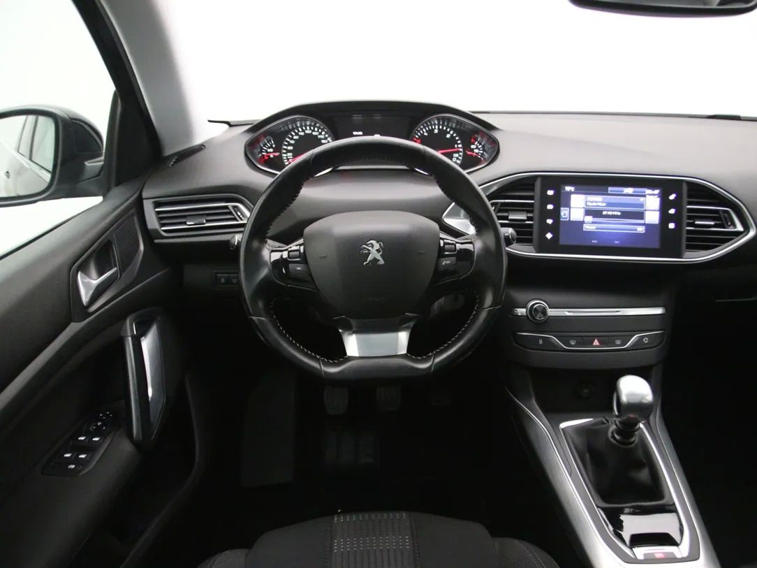 Peugeot 308 | 16