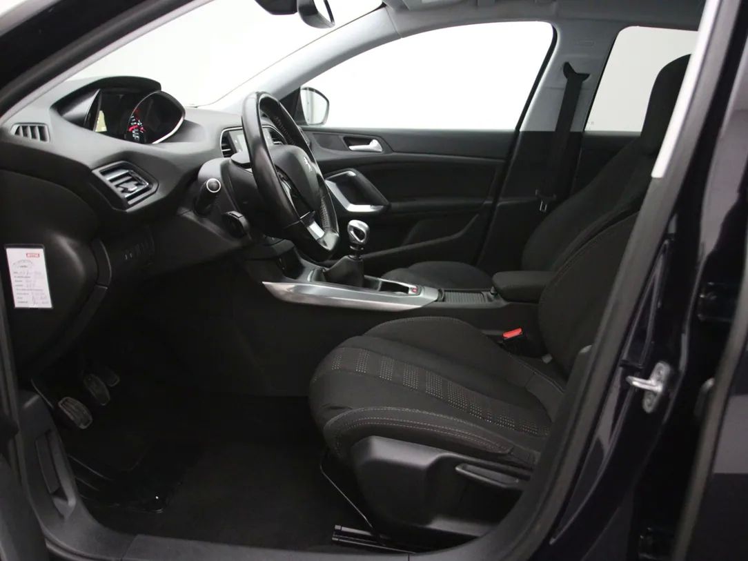Peugeot 308 | 3