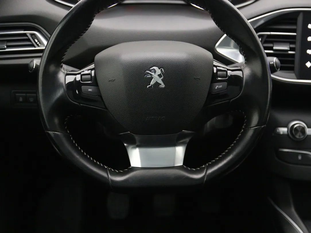 Peugeot 308 | 17