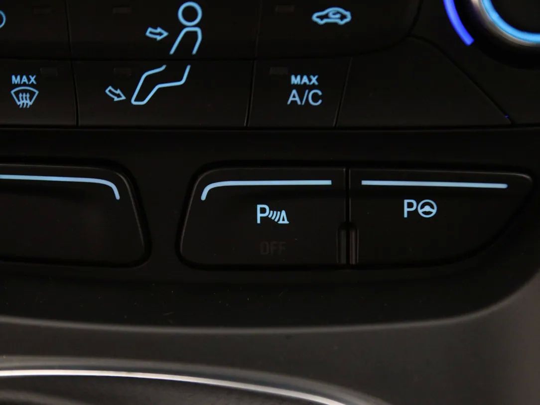Ford Kuga | 28