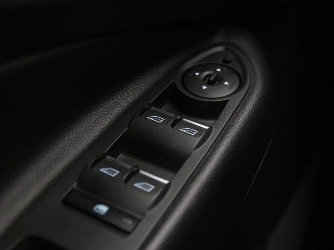 Ford Kuga | 25