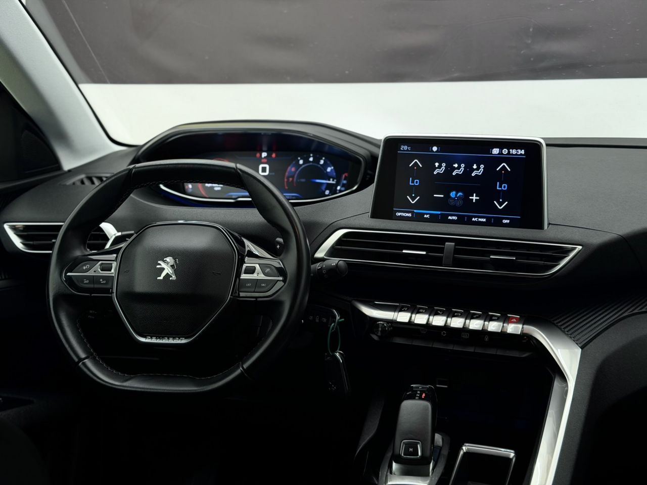 Peugeot 3008 | 15