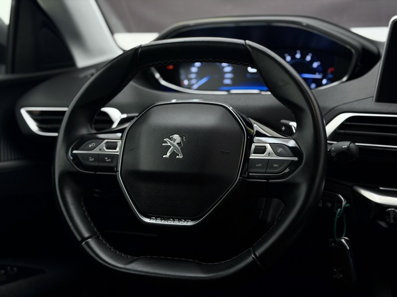 Peugeot 3008 | 16